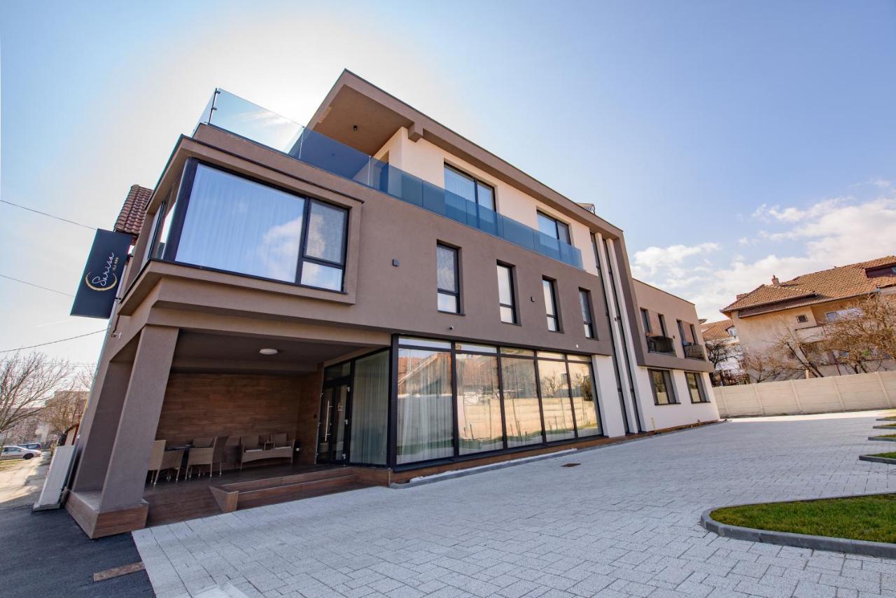 Vila Sarisa Ντέβα Εξωτερικό φωτογραφία